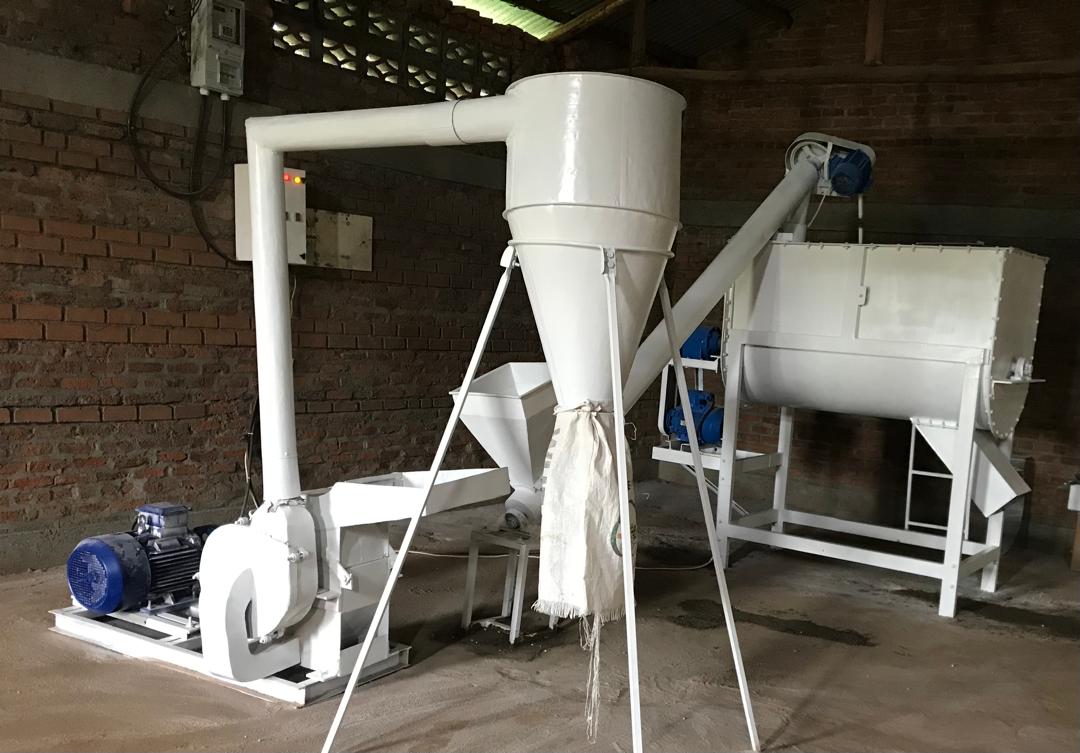 Uruganda rutunganya ibiryo by'amatungo ruhari narwo ruri ku rwego ruciriritse