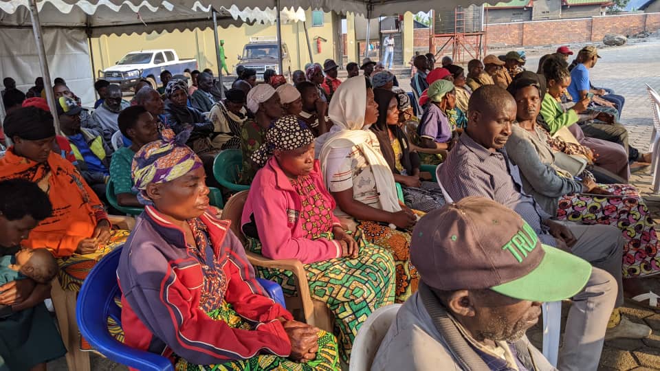 Amafaranga make bakorera mu Bufozi ari mu bituma budacika burundu