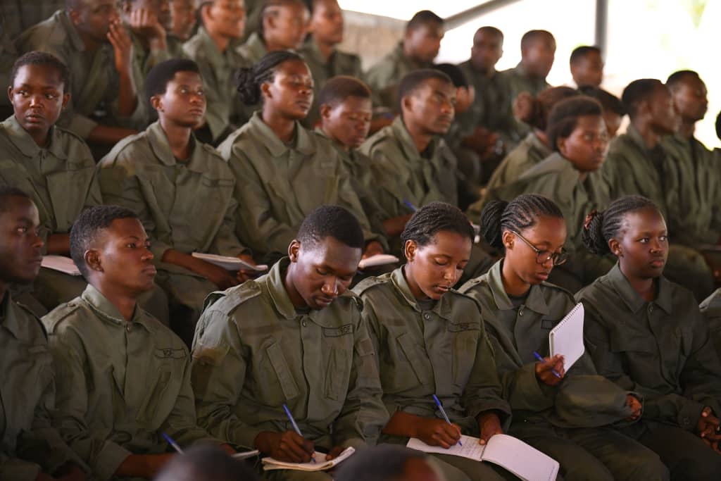 Urubyiruko rw'abagize itorero ry'Indangamirwa icyiciro cya 14