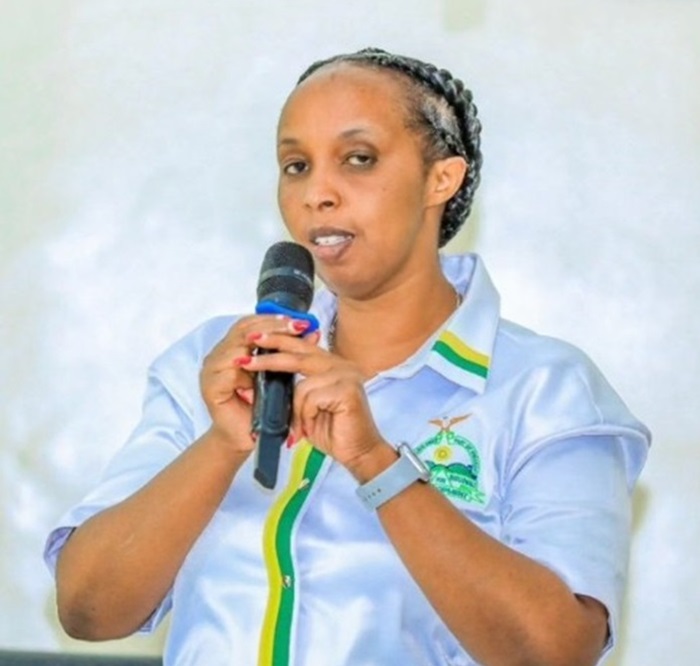 Maombi wari witeguye kurahira, yakuwe ku rutonde ikubagahu