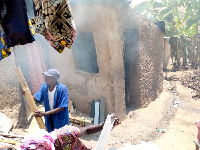 Amafaranga abatunga bayakura mu gucuruza intebe babaza, iyo nta waguze ntibarya