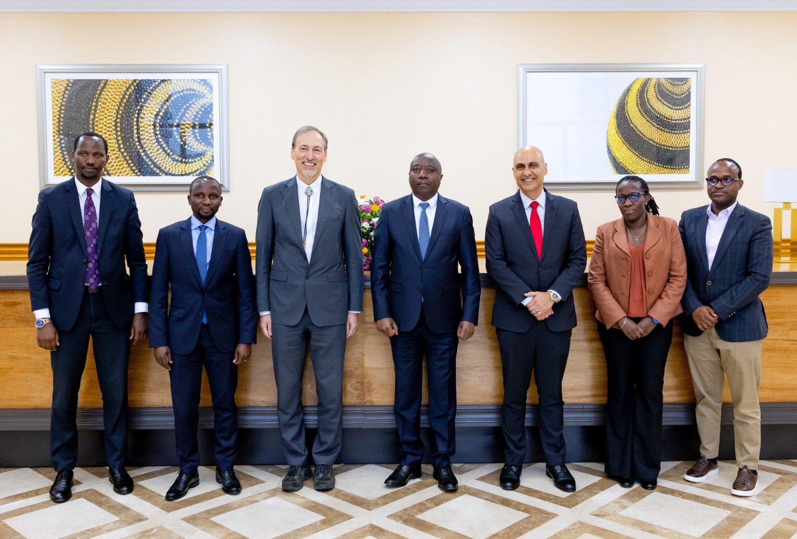 Rockefeller Foundation ni umuryango w'Abanyamerika usanzwe utera inkunga ibikorwa bitandukanye birimo ibijyanye n'ubuvuzi ndetse n'uburezi