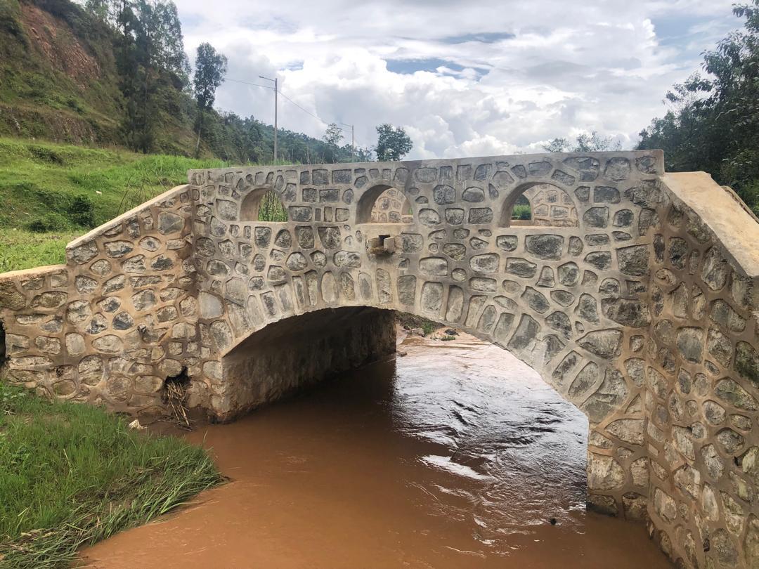 Ibiraro 11 byubakishijwe amabuye nk