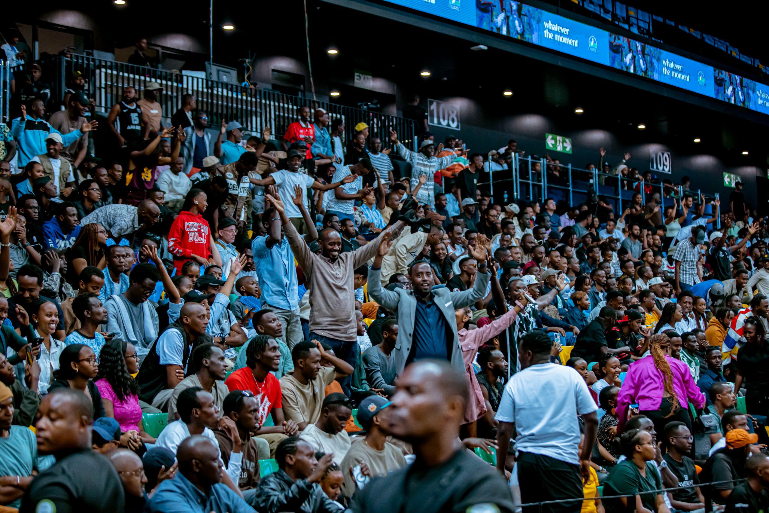 Abafana ba APR BBC batahanye ibyishimo nyuma y'uko ikipe yabo itwaye igikombe