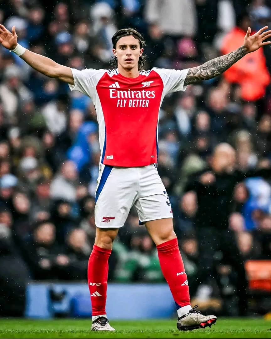 Ricardo watsinze igitego kiza cyo kwishyura ku ruhande rwa Arsenal