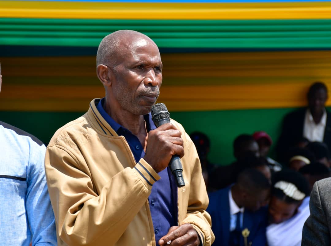 Bavuga ko bamaze imyaka itatu bategereje ingurane babariwe ariko amaso yaheze mu kirere