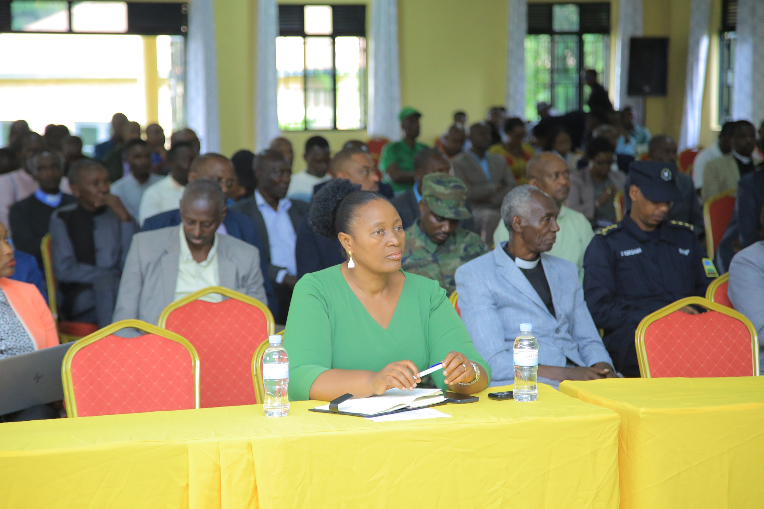 Bagaragaje ko akantu bita gato kadahagurukiwe hakiri kare gashobora guteza ibibazo