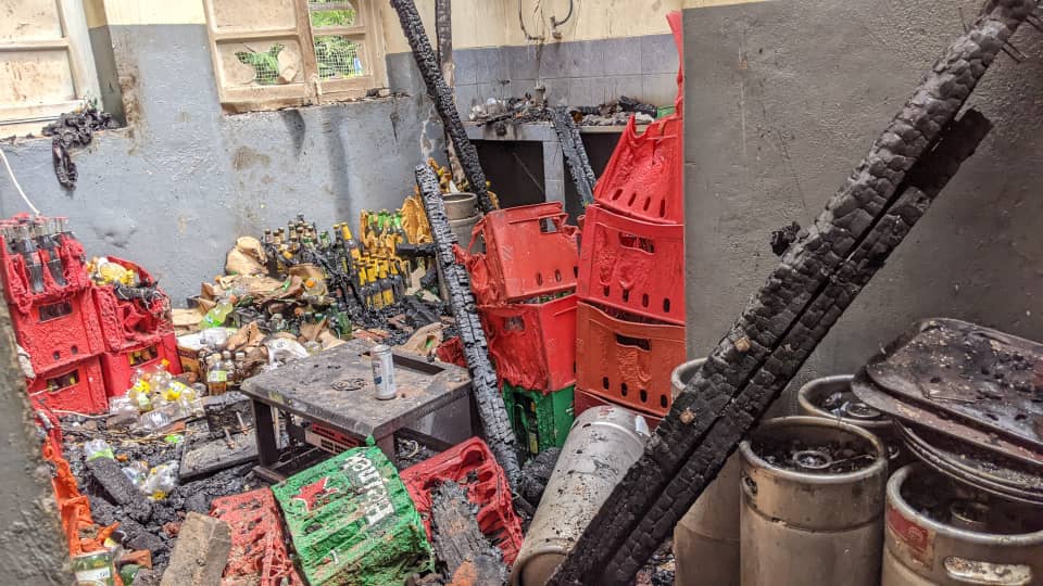 Ibyari mu nyubako byose byakongotse ntibagira icyo baramura