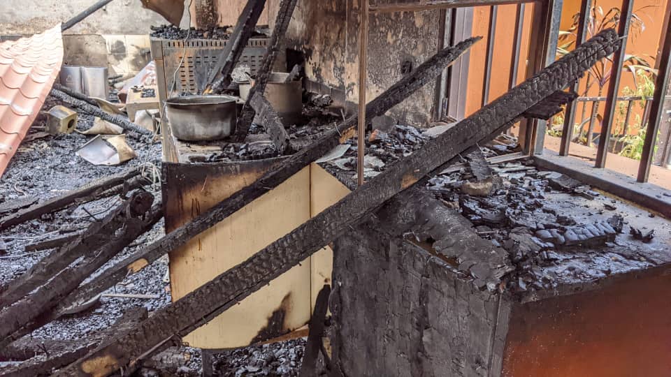 Ibikoresho byose byari mu nyubako yafashwe n'inkongi byatikiriyemo