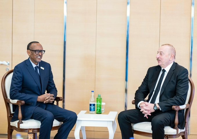 Perezida Paul Kagame yahuye na mugenzi we wa Azerbaijani, Ilham Aliyev