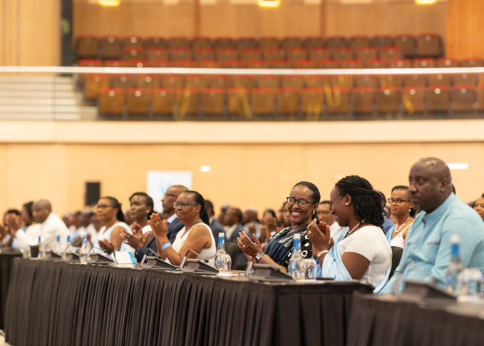 Madamu Jeannette Kagame yatangije Ihuriro rya 17 rya Unity Club Intwararumuri