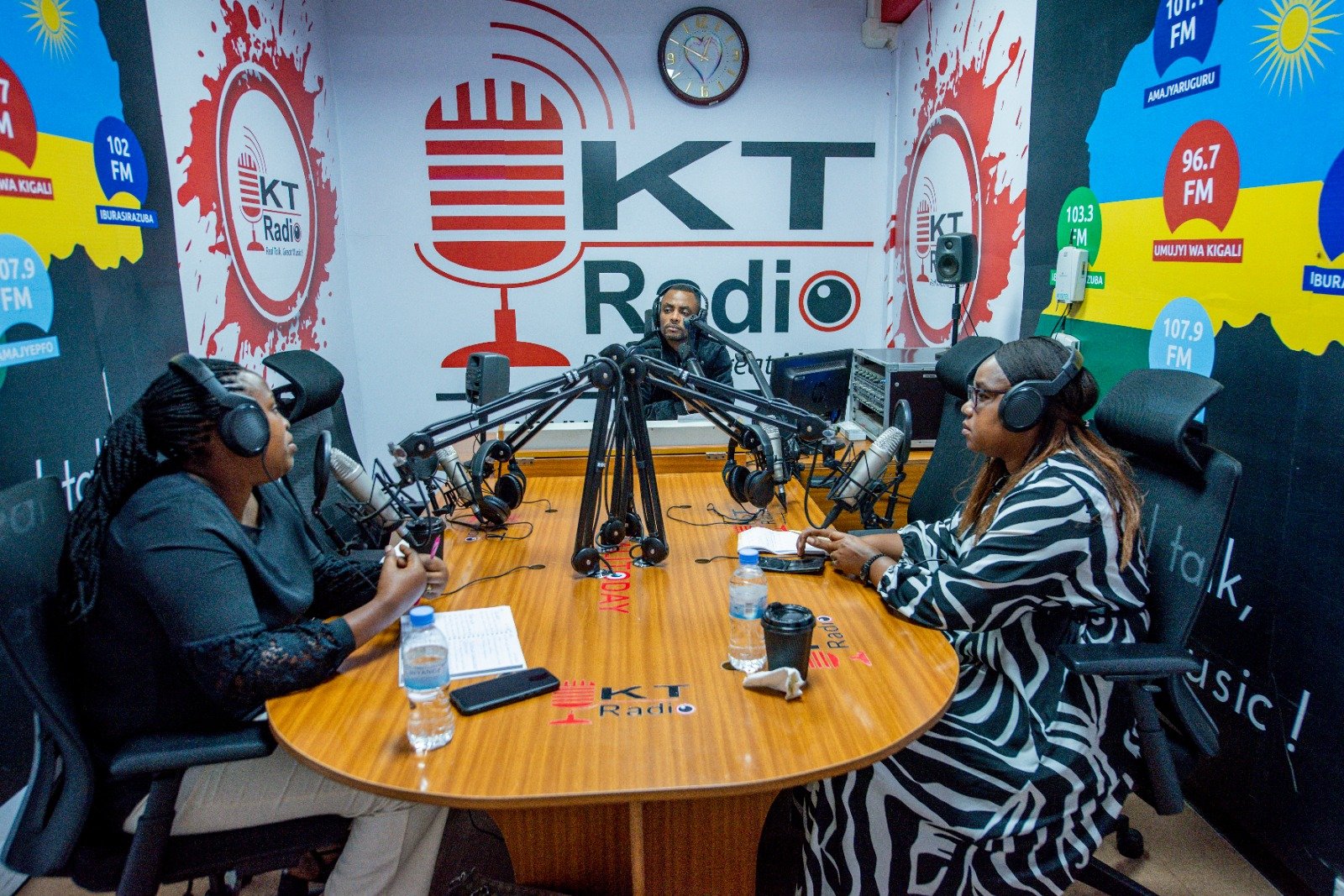 Abatumirwa mu kiganiro cyavugaga ku ruhare rwa buri wese mu kurwanya ihohoterwarishingiye ku gitsina