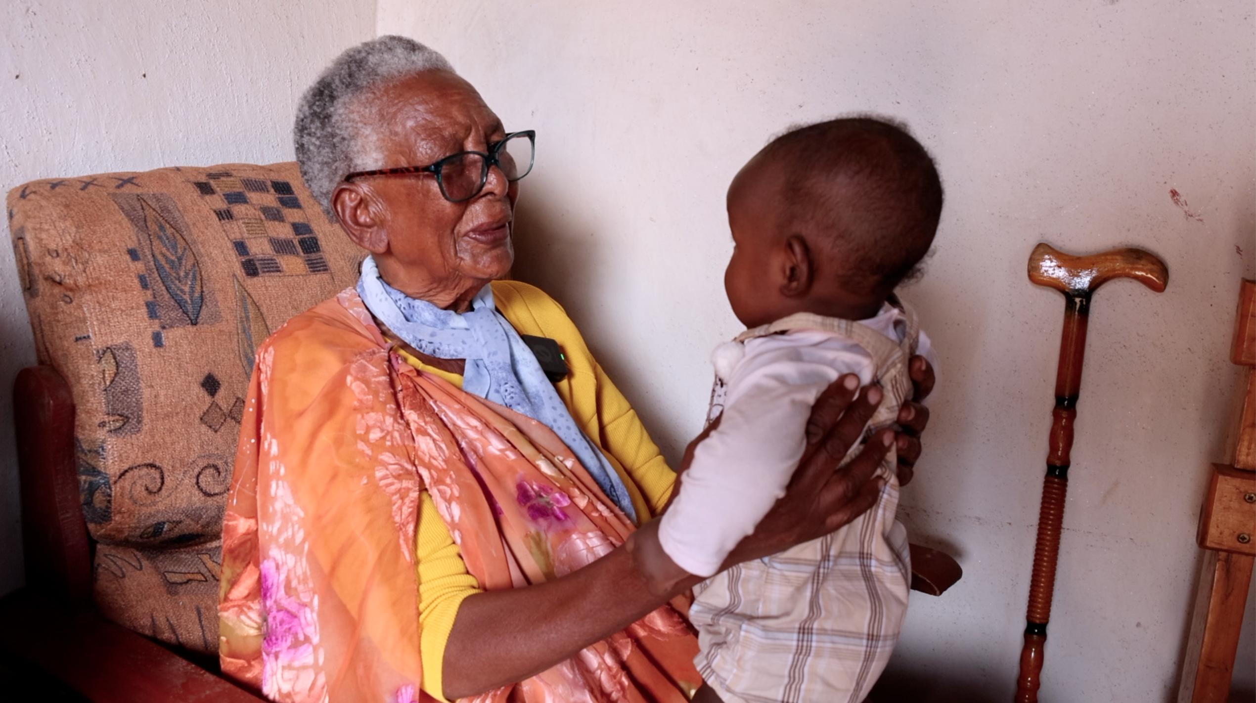 Mukarubuga araganira n