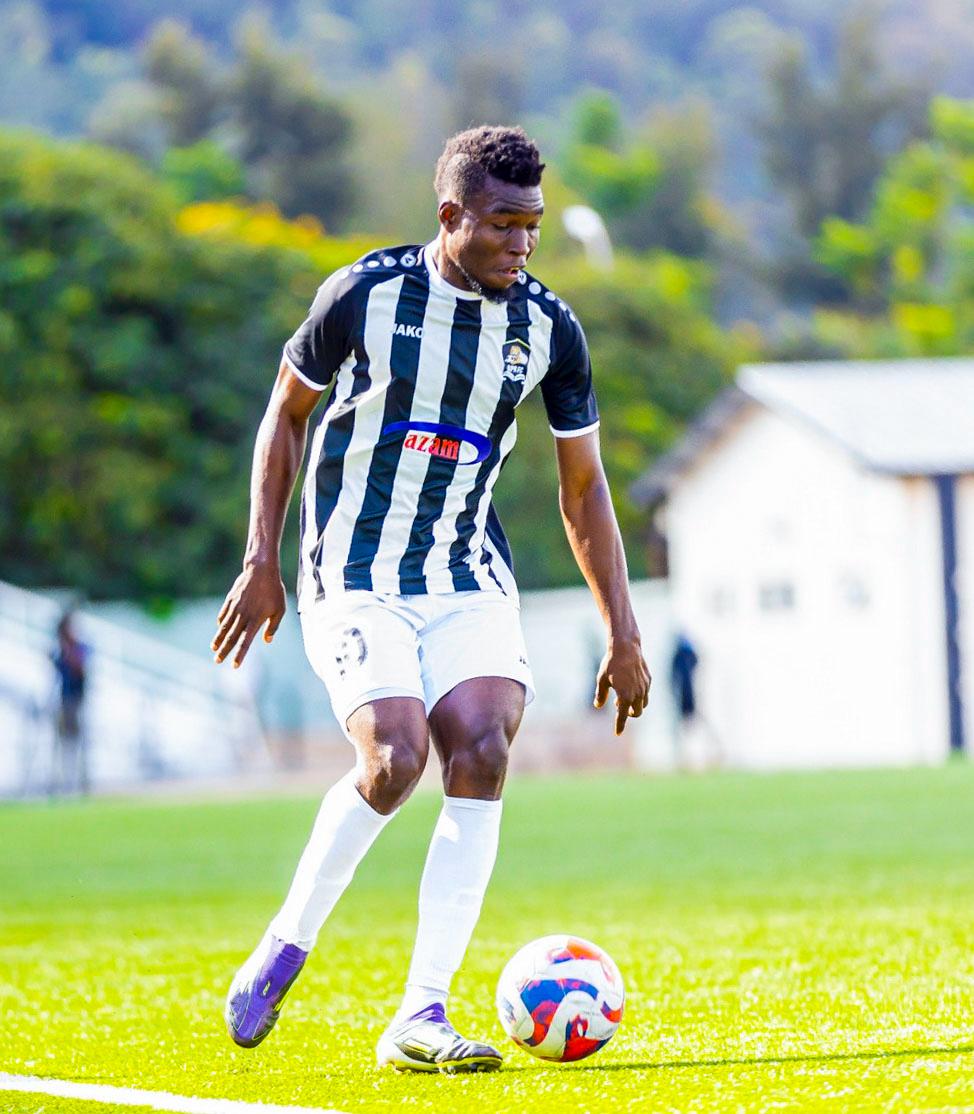 Cheick Djibril Ouattara rutahizamu wa APR FC niwe wayitsindiye igitego rukumbi cyabonetse muri uyu mukino