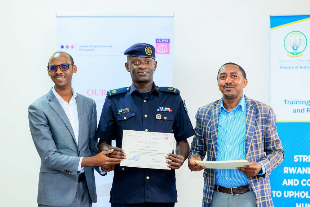 Urwego rwa Polisi y'u Rwanda narwo rwahawe ubumenyi