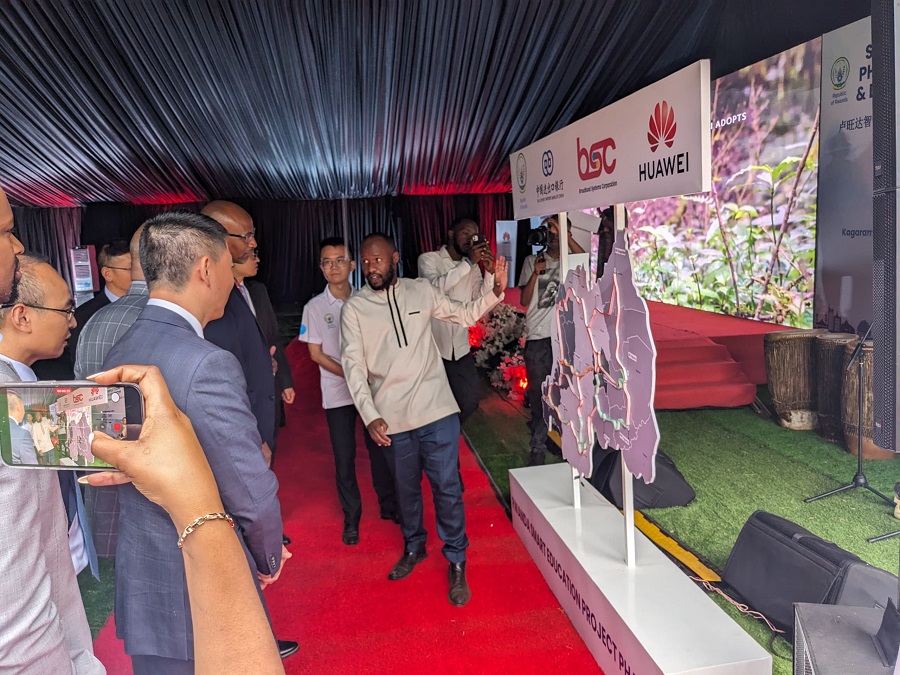 Abayobozi bamurikirwa imikorere y