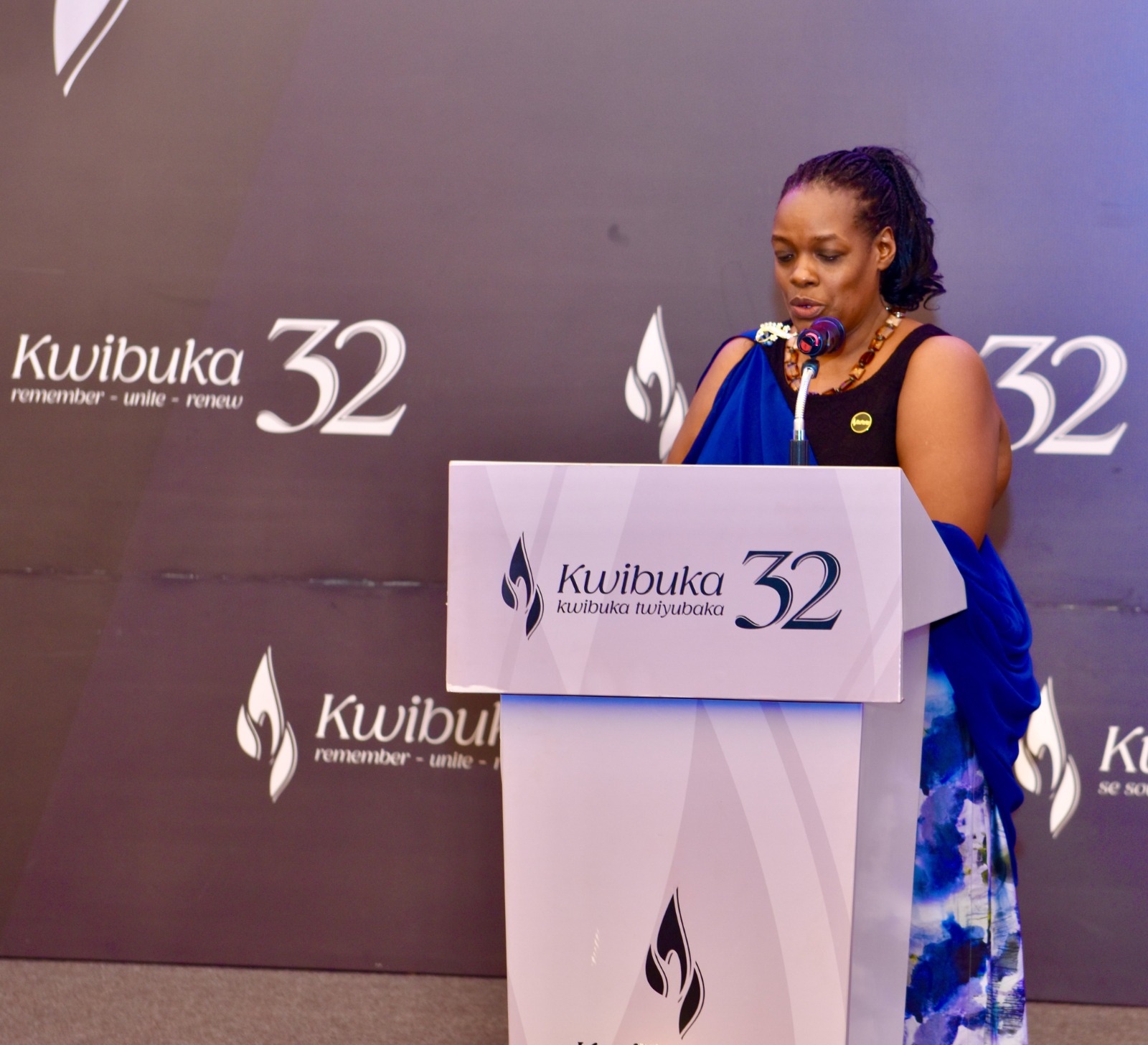Hon. Uwera Kayumba Marie Alice yabwiye abato ko bakwiye kwitandukanya n'amateka mabi ya Jenoside, kuko icyaha ari gatozi