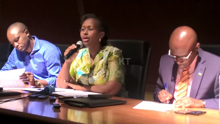 Hakiba Solange, umuyobozi w'agateganyo wa RSSB avuga ko hakwiye izindi mbaraga zisumbuyeho.