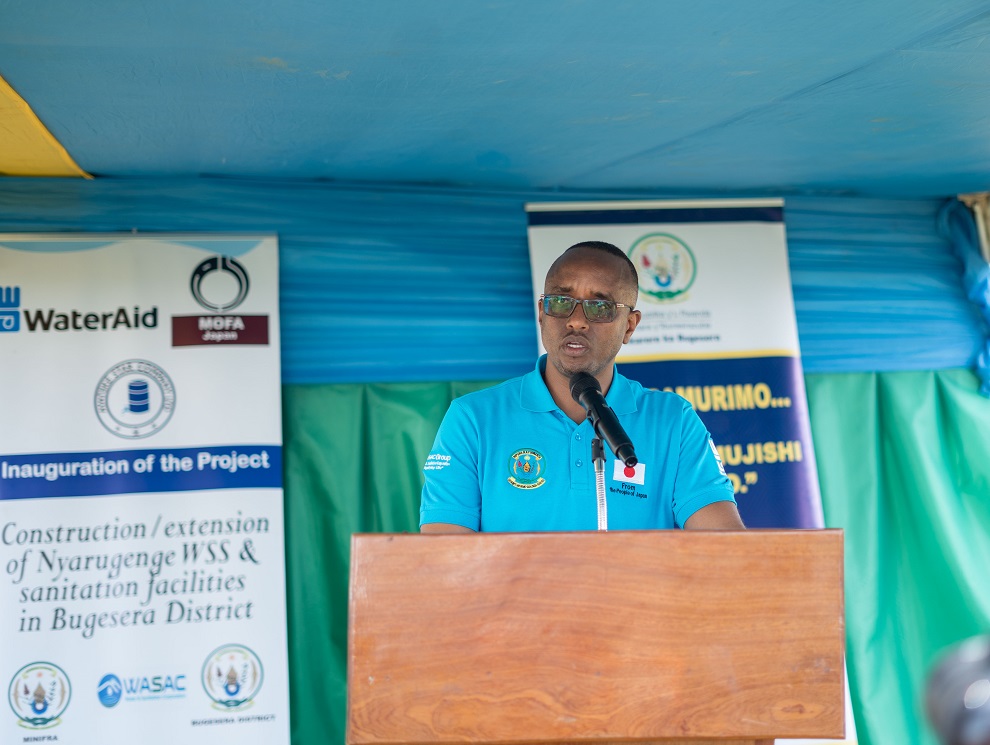 Meya Mutabazi yasabye abaturage gufata neza ibikorwa bashyikirijwe