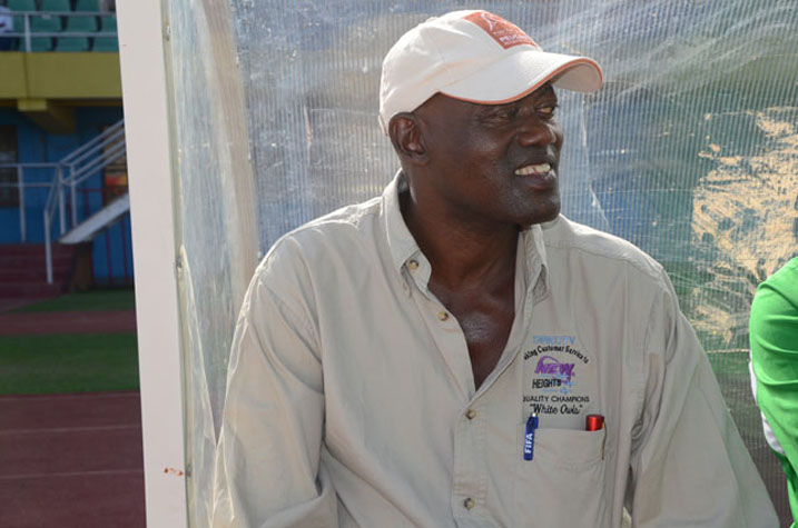 Umutoza Yaounde yahunganye umuryango we aboneraho anirebera uko Police itsinda Rayon 2-1