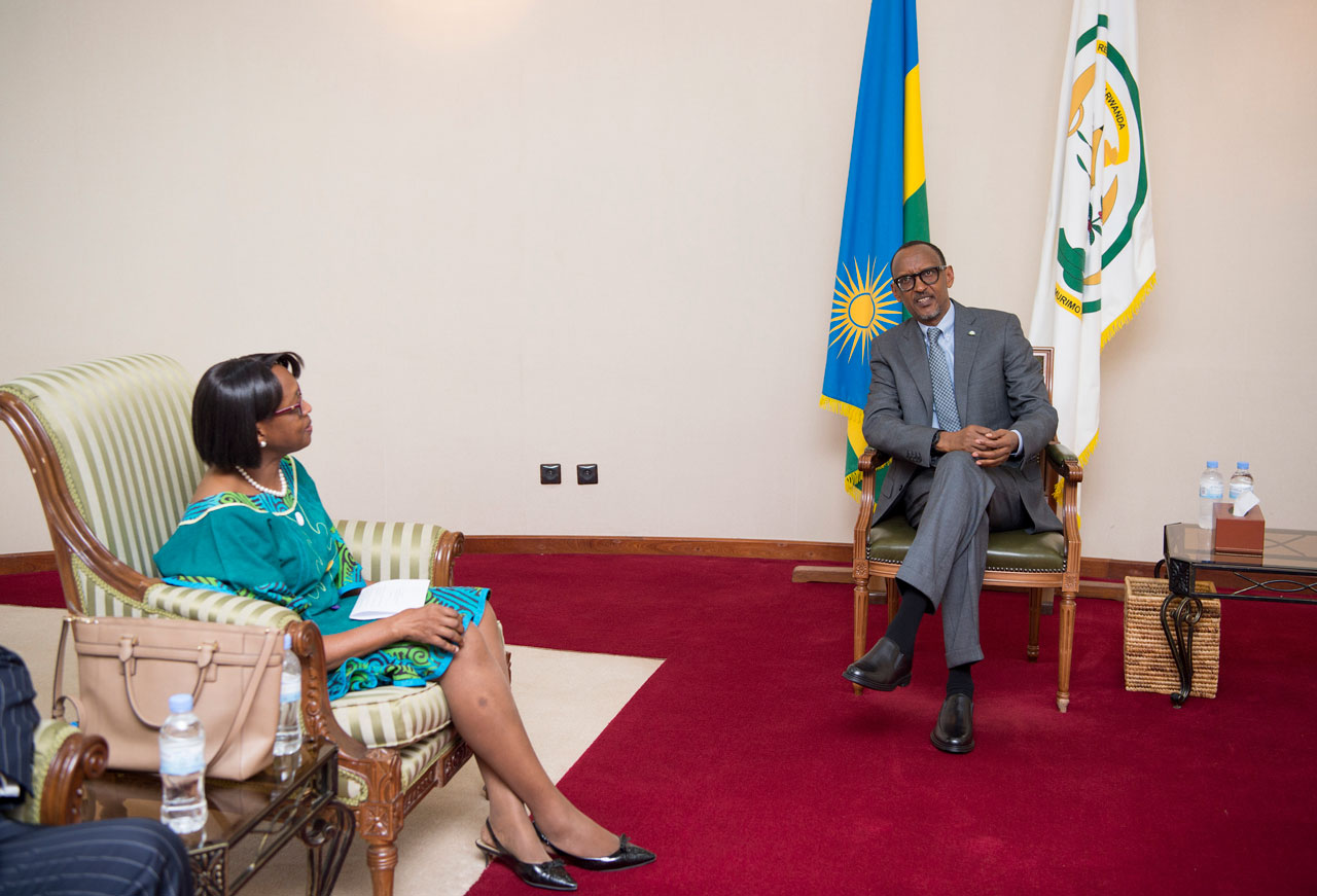 Dr. Matshidiso yasabye Perezida Kagame kwigisha bagenzi be bo mu bindi bihugu uko akorana n'abafatanyabikorwa.
