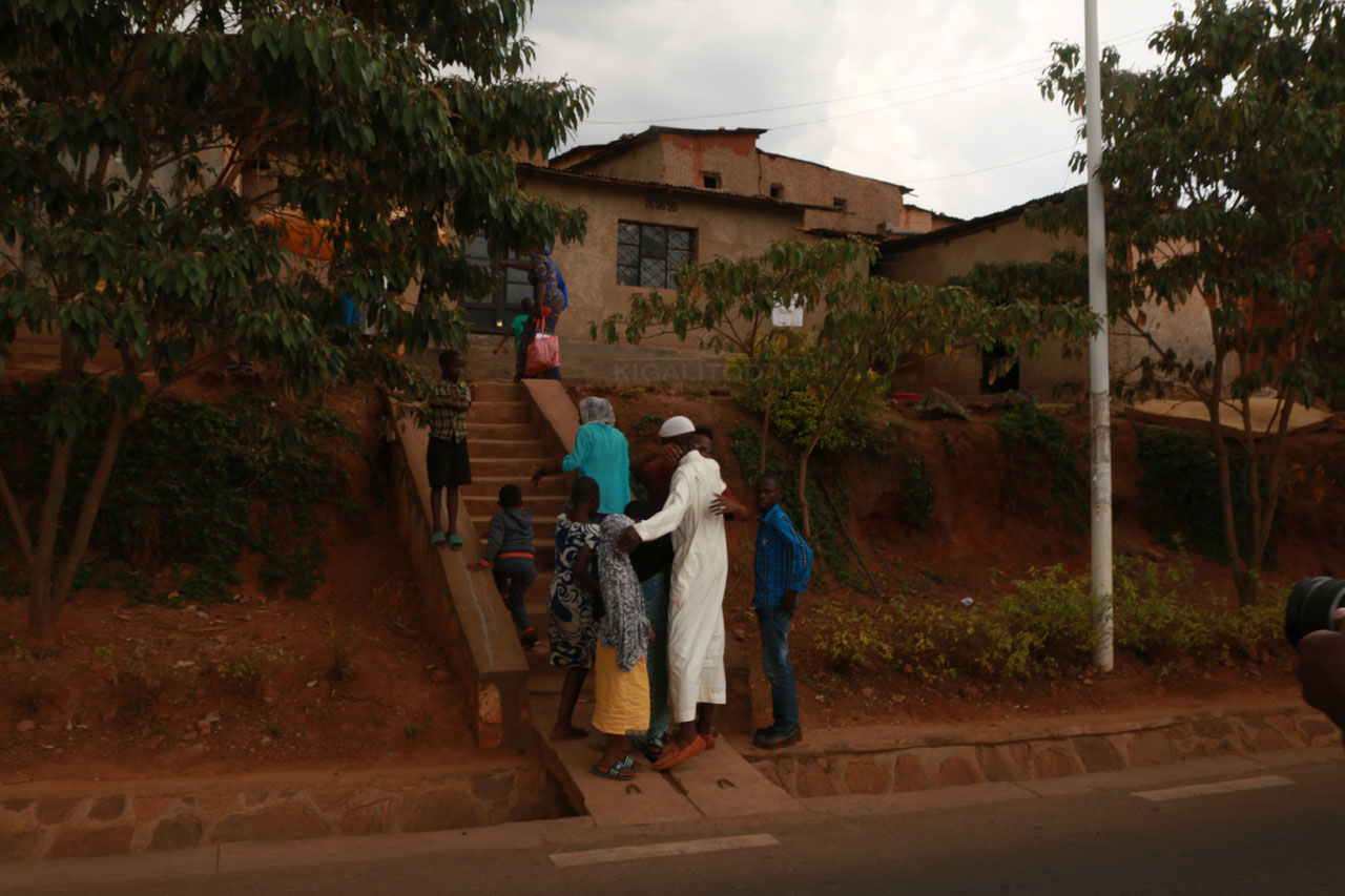 Yassin azamuka ajya iwe nyuma yo gufungurwa 