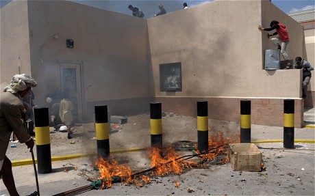 Ambasade ya Amerika muri Yemen yatewe n