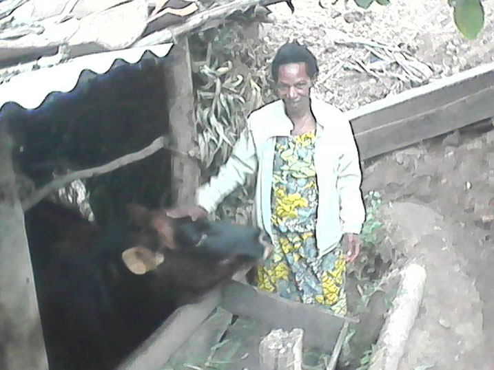 Yishimira ko inka yahawe yahinduye ubuzima bwe.