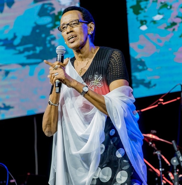 Mariya Yohani aririmba Intsinzi, inyura benshi