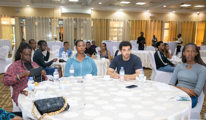 Bishimiye kumenya amateka y'Igihugu cyabo