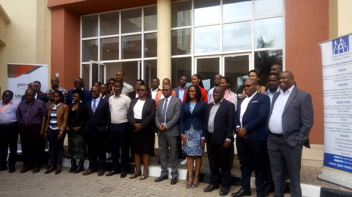 Ibigo bitandukanye bigiye gukora ubushakashatsi ku bibazi by