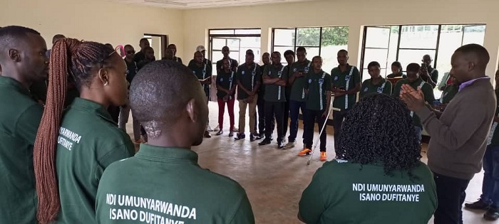 Aha ni ho abanyapolitiki bakuru bari ku rugamba baganiriraga