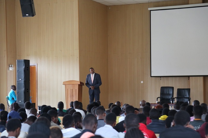 Urubyiruko rwibukijwe ko rufite umukoro wo kurinda ibyo igihugu cyagezeho