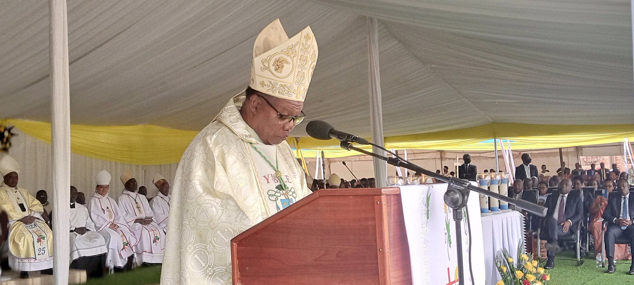 Musenyeri Filipo Rukamba ageza ijambo ku bitabiriye ibi birori