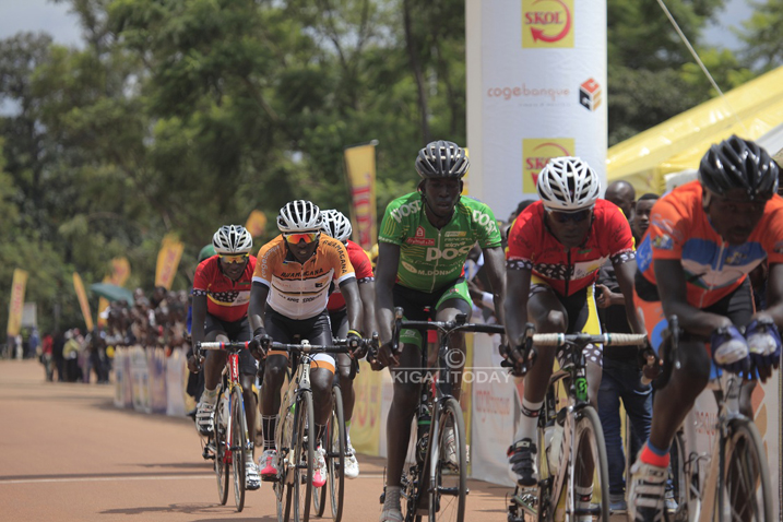 Mu muhanda hagati hakomeje kuba guhangana ku makipe nka Benediction na Les Amis Sportifs