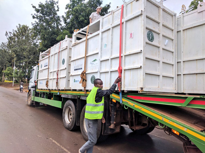 Zakuwe ku Kibuga cy'Indege cya Kanombe zihita zoherezwa muri Pariki y'Akagera.