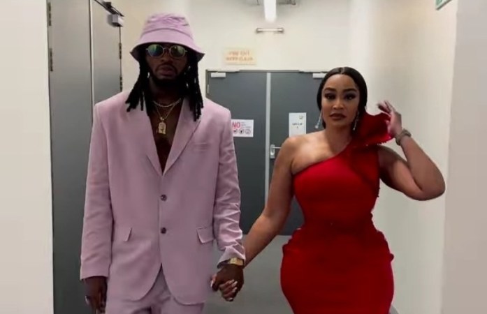 Zari Hassan afatanye agatoki ku kandi na Diamond Platnumz