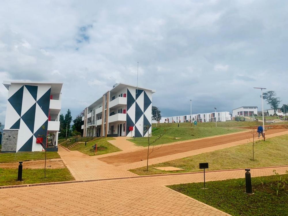 Zimwe mu nyubako za Kaminuza y'ubuvuzi ya Butaro