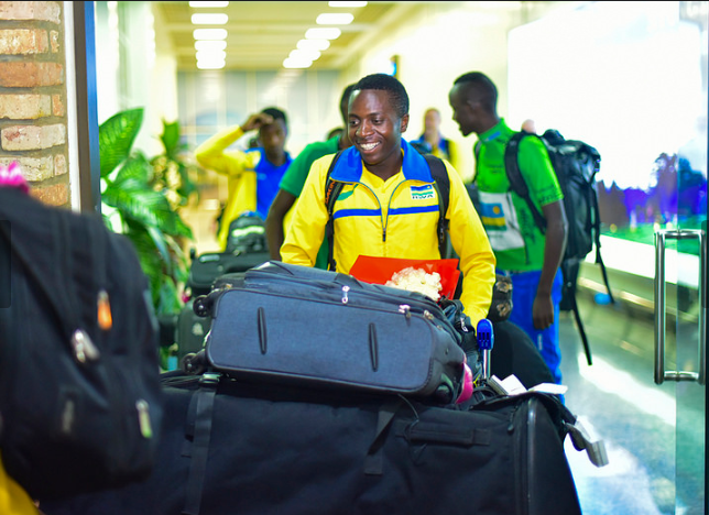 Team Rwanda igera ku kibuga cy'indege i Kanombe