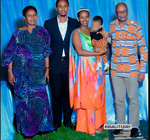 Mbabazi, umugabo we n'umwana we, n'ababyeyi be
