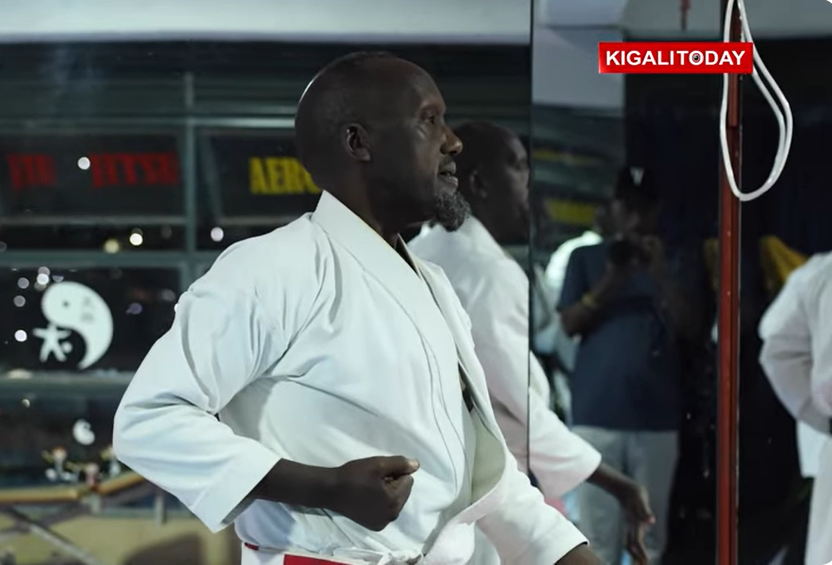 Master Sinzi Tharcisse ari mu batozwa na Isao