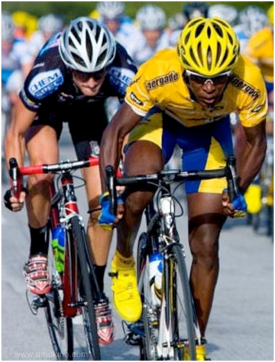 Adrien Niyonshuti wajyaga akinira u Rwanda, uyu mwaka azakinira ikipe ye ya Samsung MTN Qhubeka.