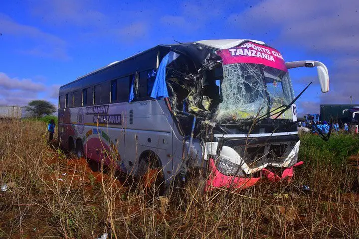 Abadepite 16 bo mu Nteko Ishinga Amategeko ya Tanzania bakomerekeye mu mpanuka y