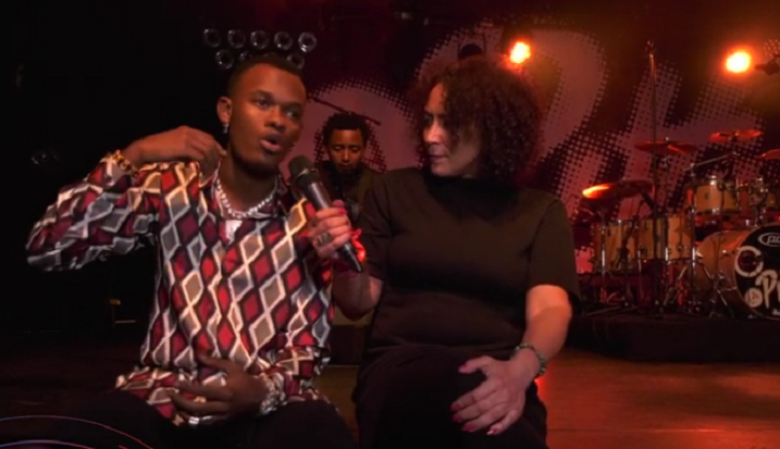 Buravan mu kiganiro n'umunyamakuru