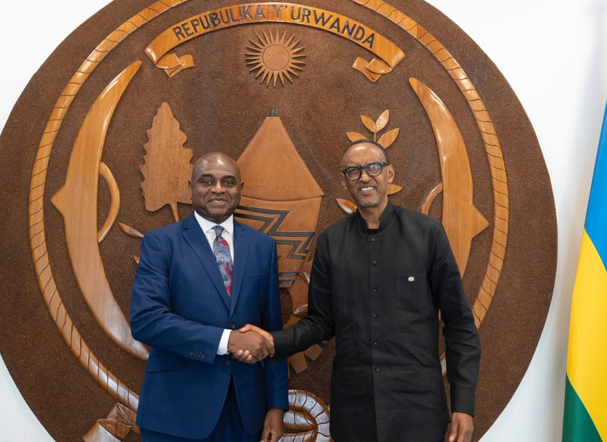 Perezida Kagame yakiriye Umuyobozi Mukuru w