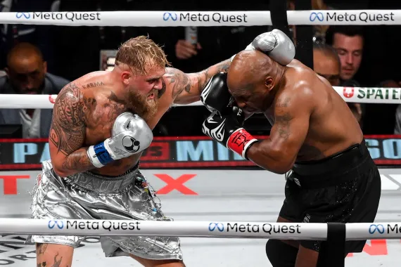 Mike Tayson yatsinzwe na Jake Paul muri round umunani z'umukino