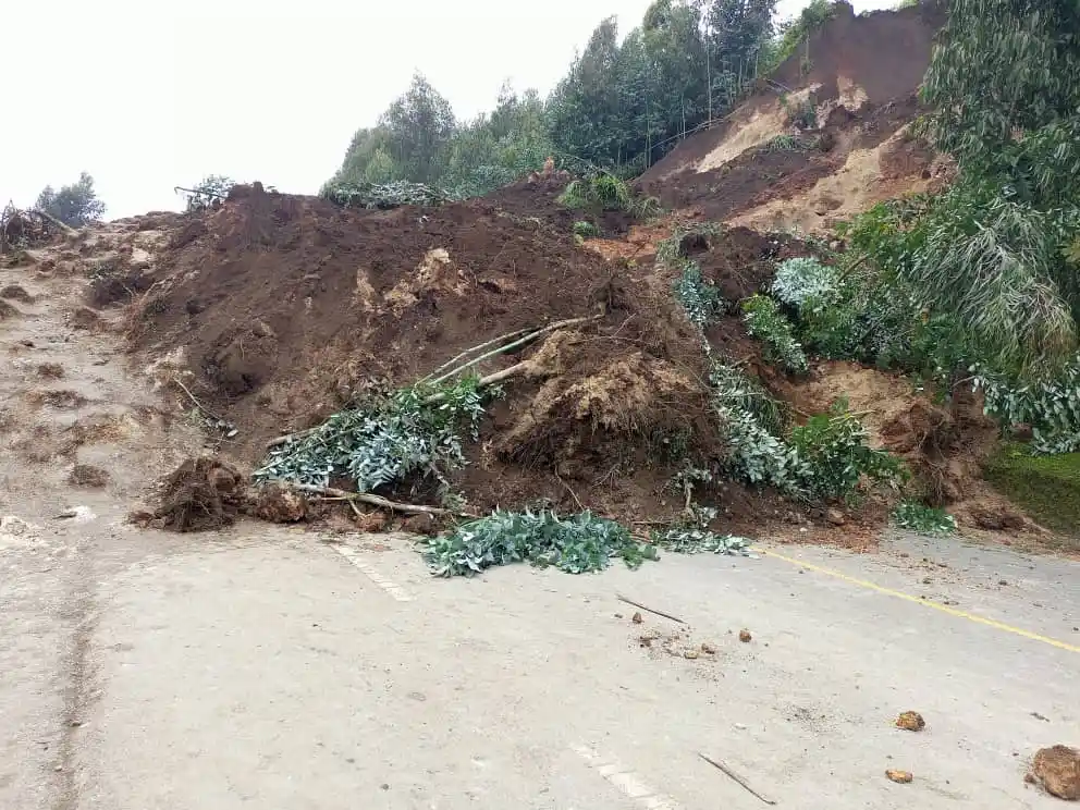 Imihanda irimo n'iya kaburimbo igwamo inkangu ubuhahirane bugahagarara