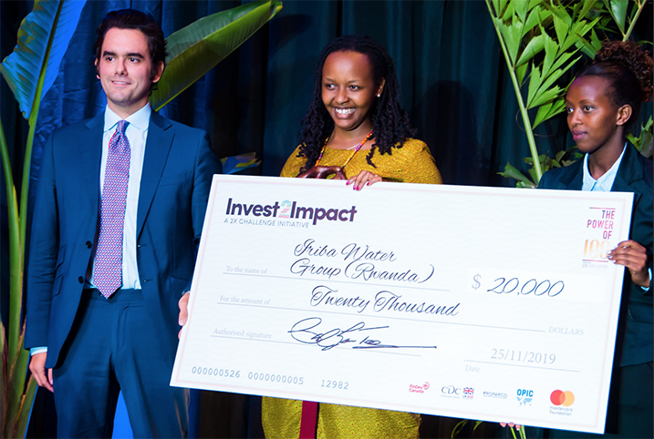 Ishimwe Yvette undi munyarwandakazi ufite ikigo cyitwa Iriba Water nawe yahembwe