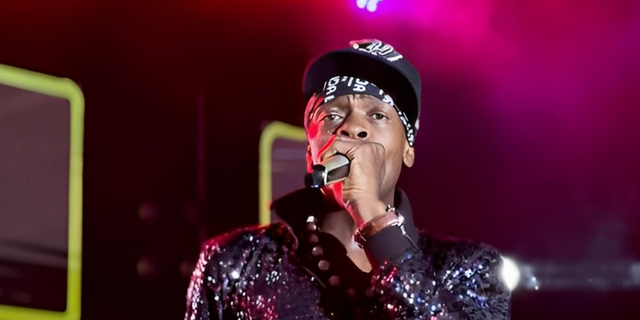 Jose Chameleone mu gitaramo yakoreye i Toronto muri Canada