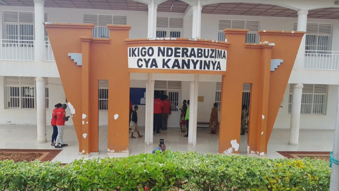 Mu Rwanda hasigaye ibigo 6 gusa bivurirwamo Covid-19